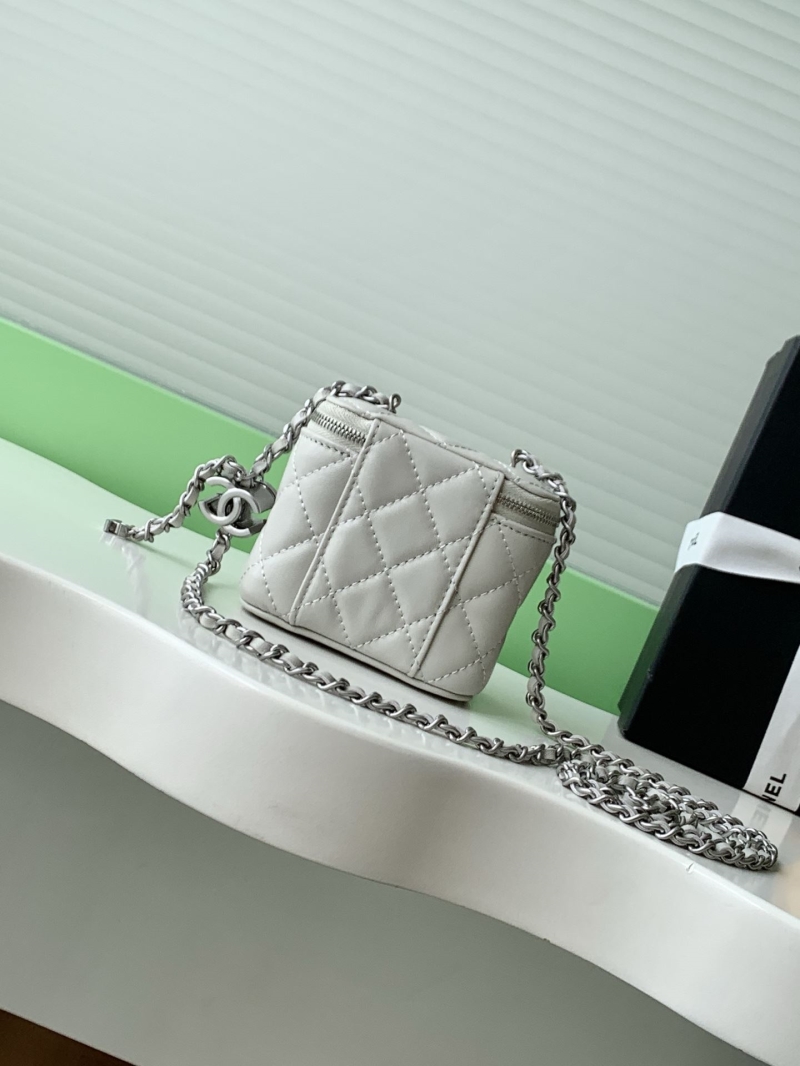 Ch**el cosmetic bags